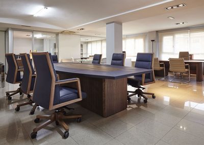 mobiliario-direccion-sala-reuniones-freeport