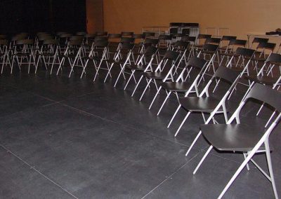 mobiliario-oficina-colectividades-sillas-plek