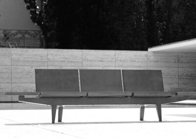 mobiliario-oficina-espera-bancadas-trienal