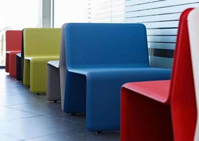 mobiliario-oficina-espera-soft-seating-shey