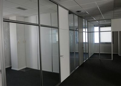 mobiliario-oficina-mamparas-divisorias
