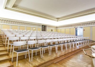 mobiliario-oficina-sillas-colectividades-wing